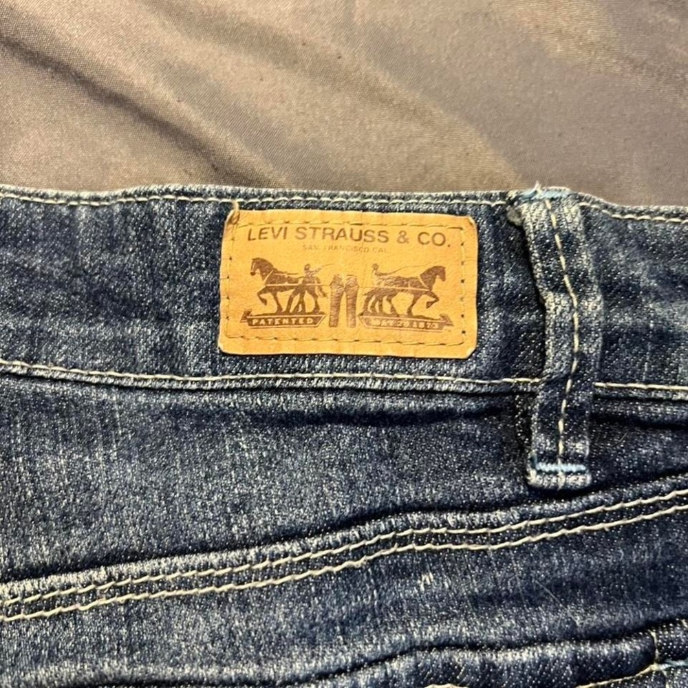 Levi's navy denim shorts Size 9 - Picture 7 of 8